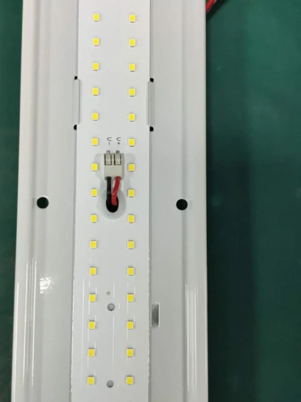 OEM 50W IP65 LED Triproof Batten Light